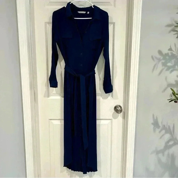 Soft Surrounding Dress Sz M Blue Button Up Collar Shirt Dress Belt Maxi Pockets - Picture 1 of 17